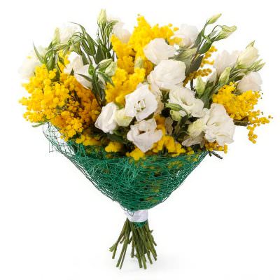 Букет с мимозой и эустомой «Цветочное счастье»